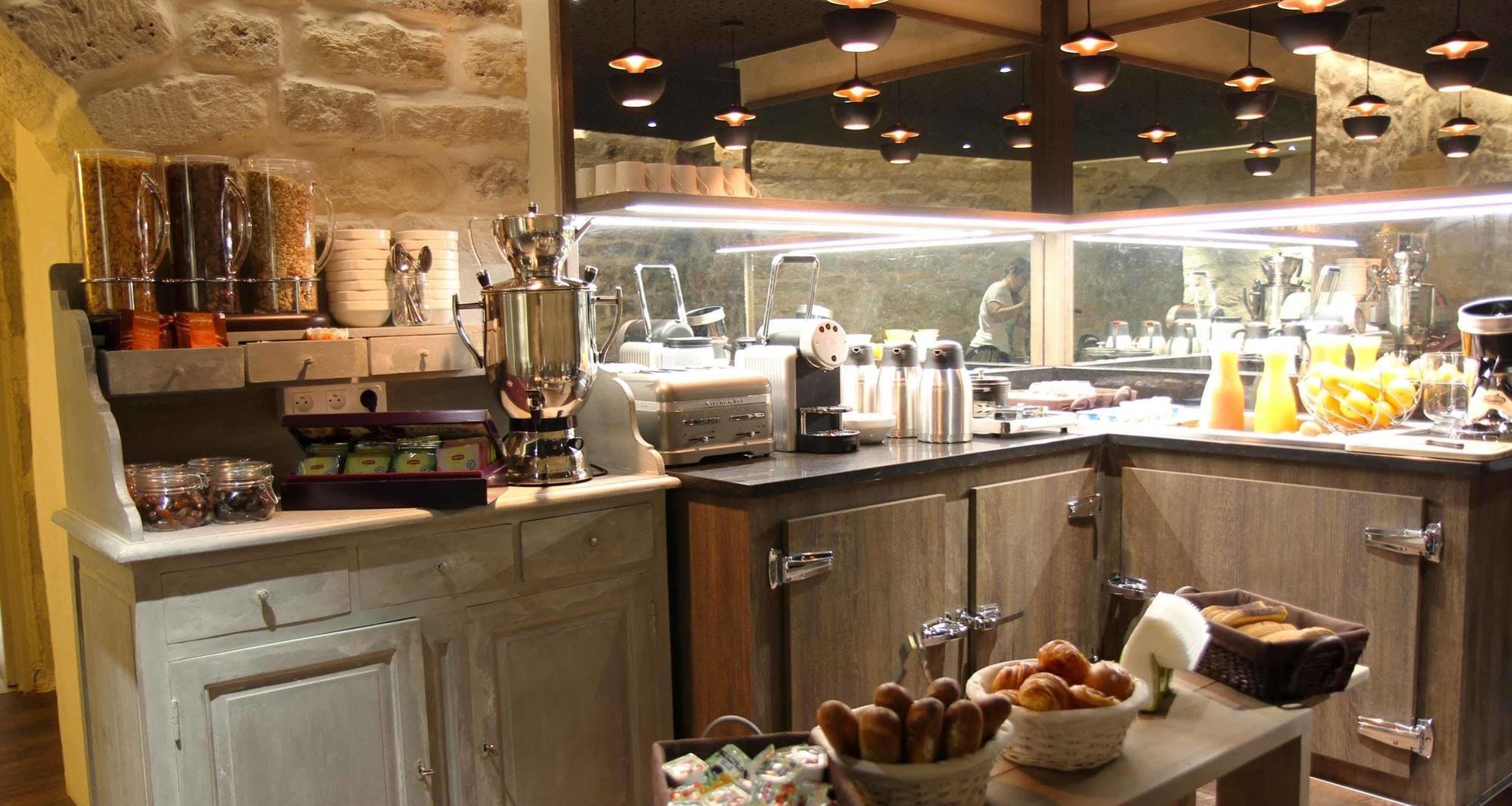 Best Western Le Montmartre - Saint Pierre Paris Eksteriør billede