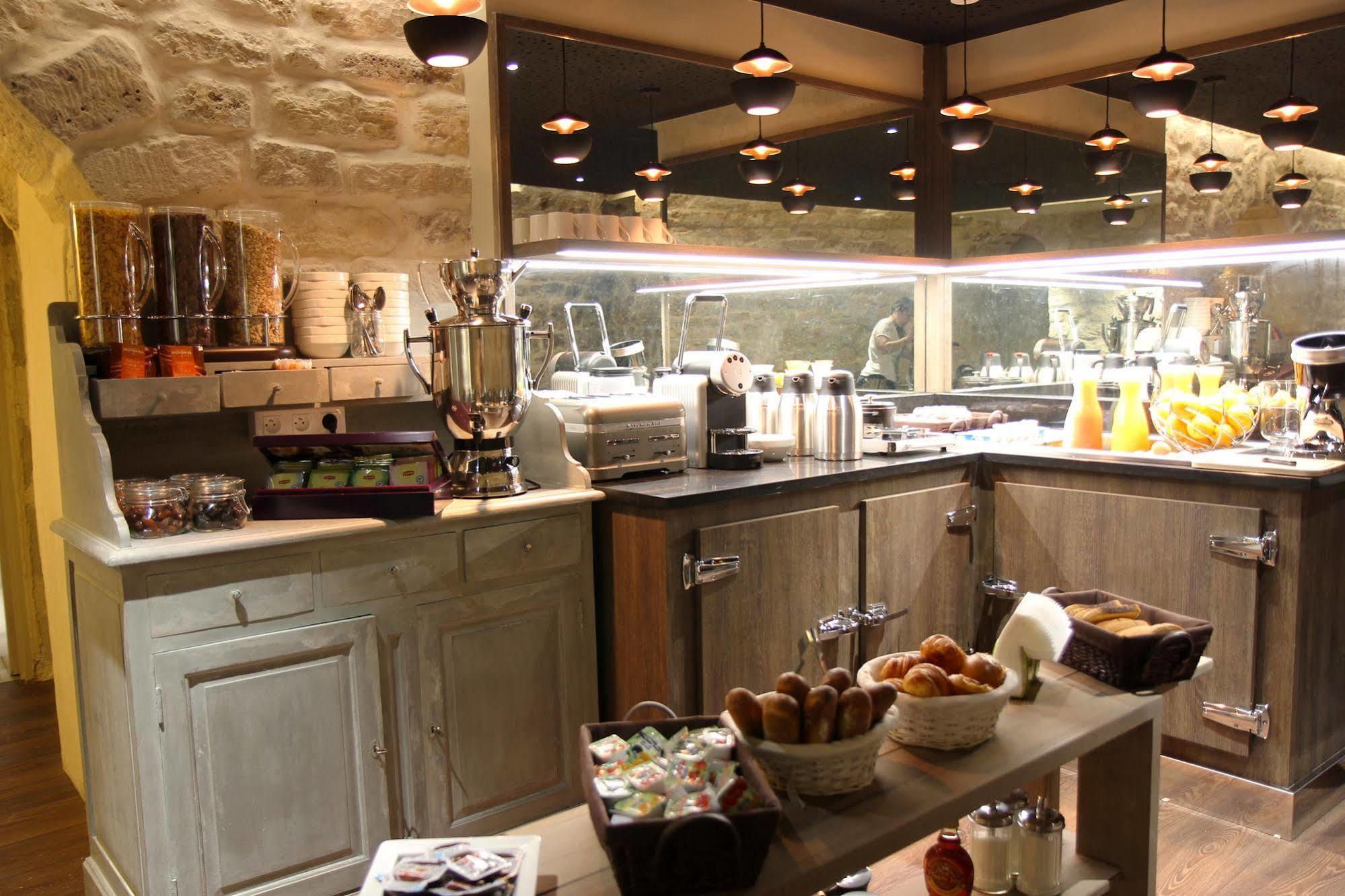 Best Western Le Montmartre - Saint Pierre Paris Eksteriør billede