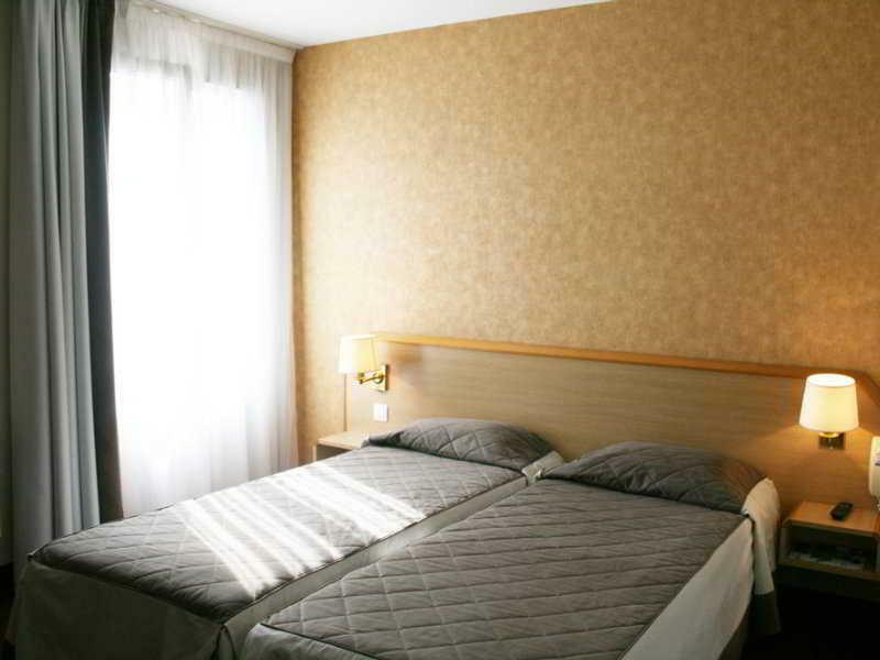Best Western Le Montmartre - Saint Pierre Paris Eksteriør billede